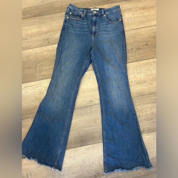 Garage high waisted bell bottom jeans - Picture 1 of 5